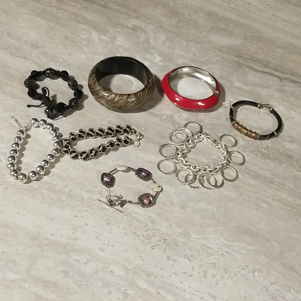 Lot Of Costume Jewelry Bracelets